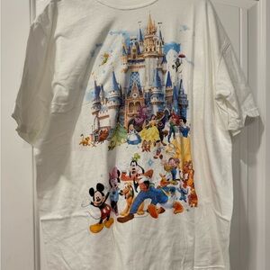 Source Unknown White Short Sleeve Tee